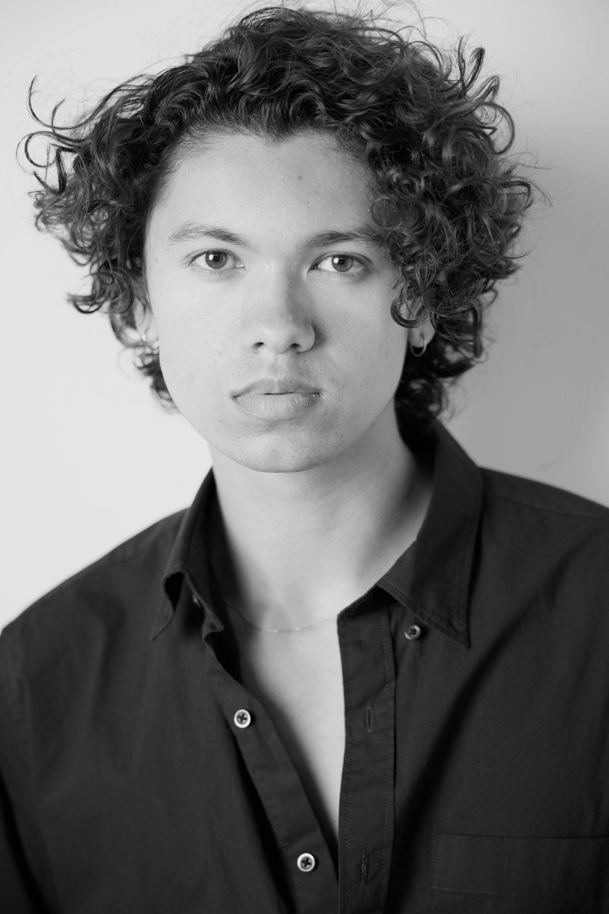 Black and white portrait of Quentin Lee